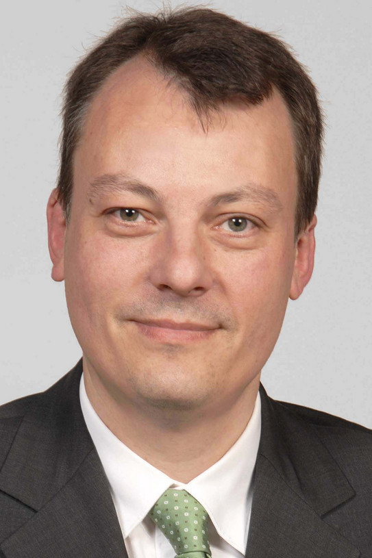 Prof. Dr. Dr. h. c. Oliver Kayser Prof. Dr. Dr. h. c. Oliver Kayser